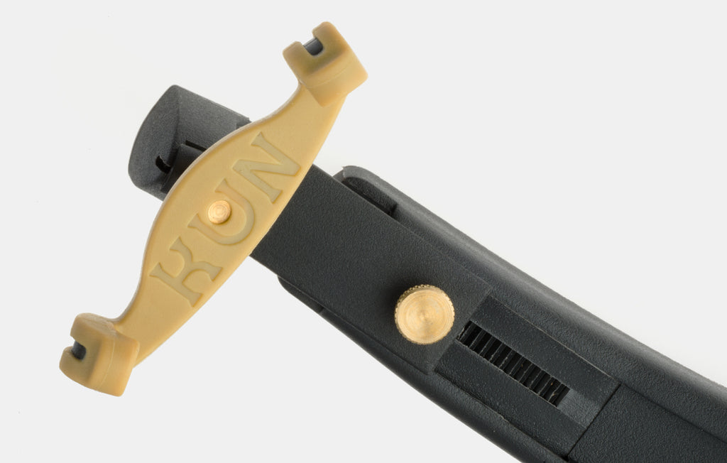 Kun Super Violin Shoulder Rest - 4/4